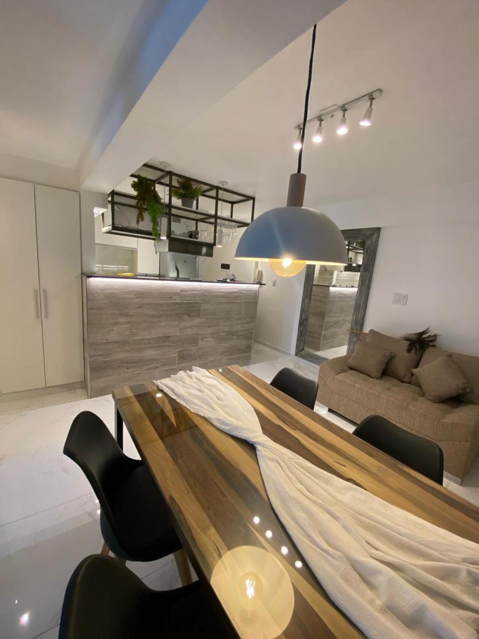 Departamento Centrico Con Cochera - Cordoba Argentina- 외부 사진
