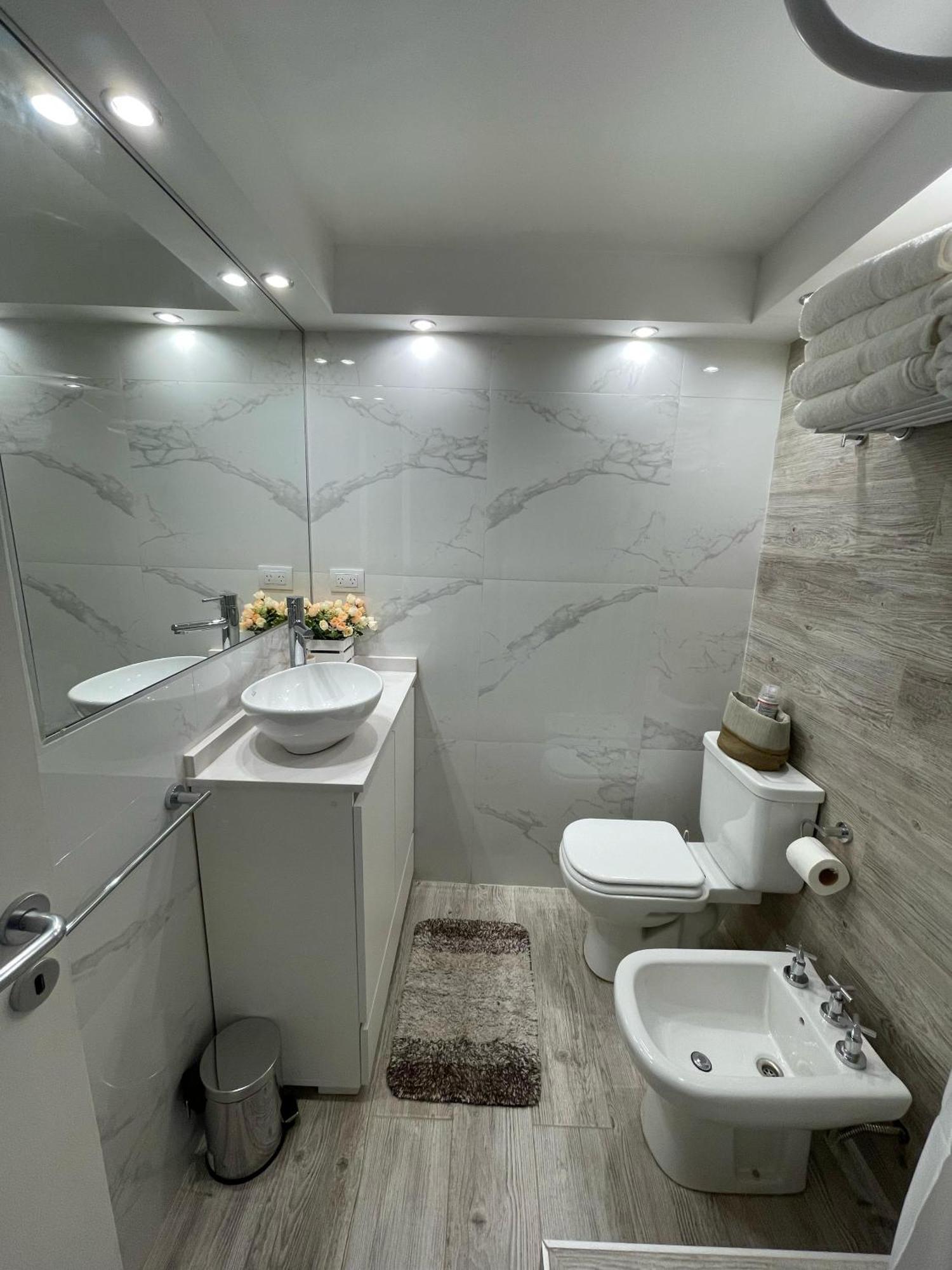 Departamento Centrico Con Cochera - Cordoba Argentina- 외부 사진
